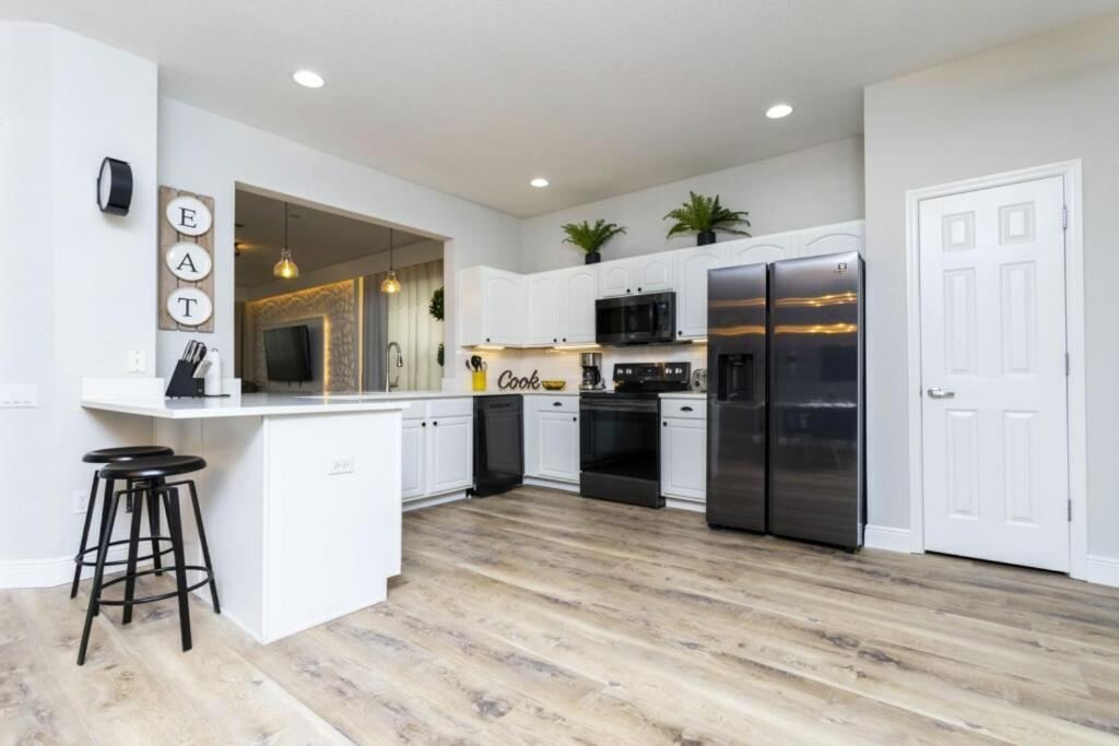 6 Bedrooms Pool And Game Room - 2 Miles To Disney 7817 Orlando Zewnętrze zdjęcie